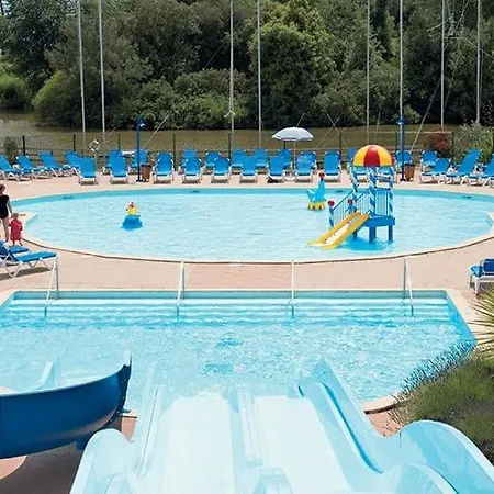 Djiimee, Piscine & Vue Apaisante Sur Golf, 5 Pers Lägenhet *
