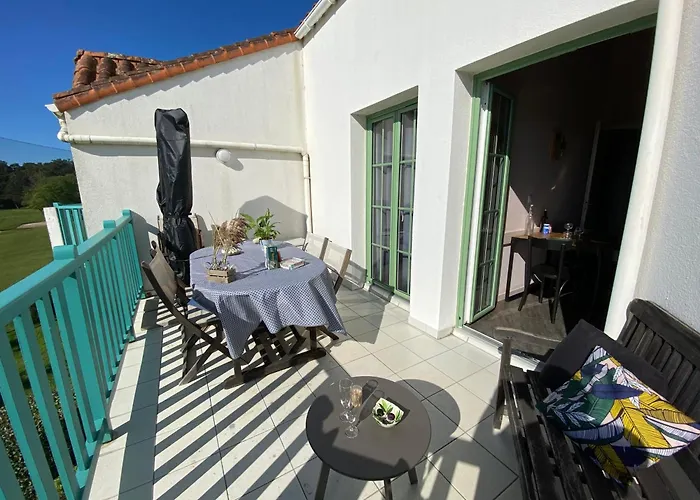 Djiimee, Piscine & Vue Apaisante Sur Golf, 5 Pers Talmont-Saint-Hilaire